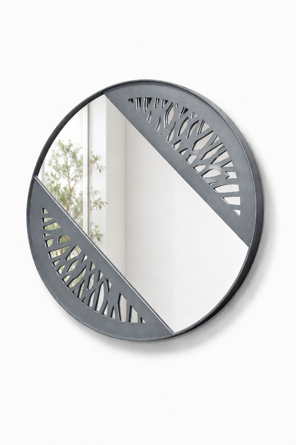 REFLEJO FRAGMENTADO — vista 1